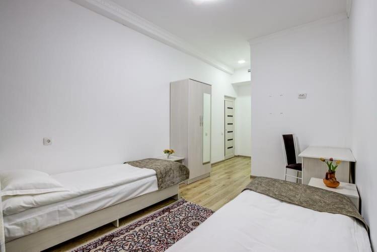 Olive Hotel Kochkor 외부 사진